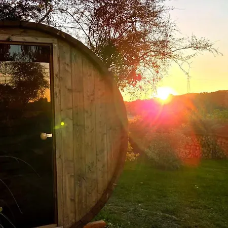 Insolite Miroir Dans La Nature Avec Hottub Et Sauna * Ohey